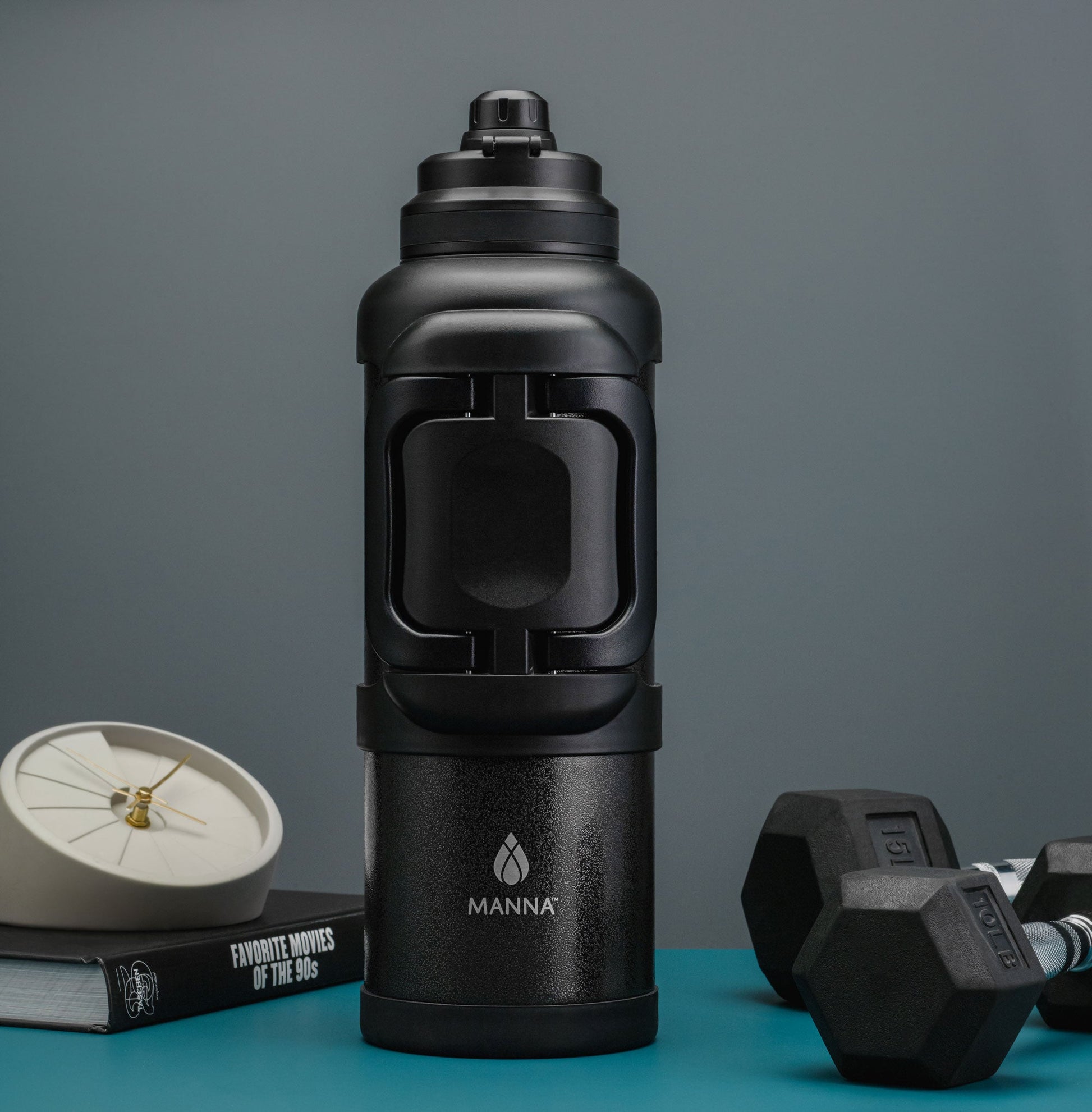 4l-titan-bottle-135-oz-w5 A0029681.jpg